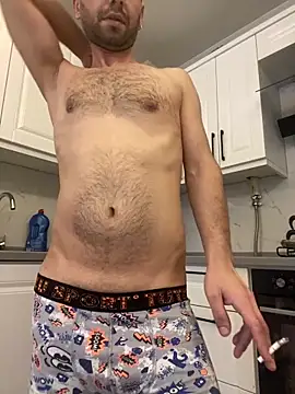 Snapshot of Emre-34 chatting on 22, 12, 2025 Emre-34 online show from 22, 12, 2025