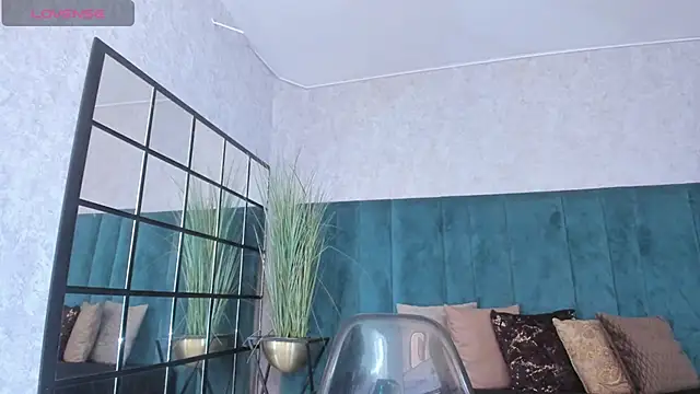 cintiagreyx online show from 9, 2, 2026