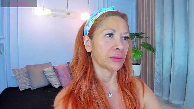 cintiagreyx online show from 7, 4, 2026