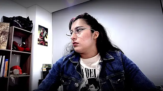 Scarlett Sen online show from 6, 3, 2026