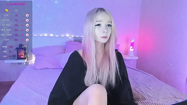 Snapshot of Misty_Shadow chatting on 13, 1, 2025 Misty Shadow online show from 13, 1, 2025