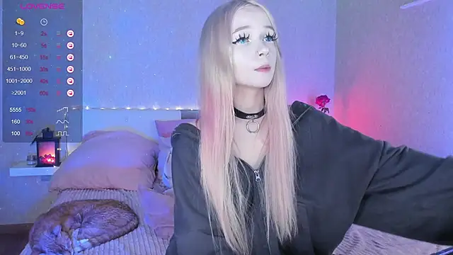 Snapshot of Misty_Shadow chatting on 5, 2, 2025 Misty Shadow online show from 5, 2, 2025