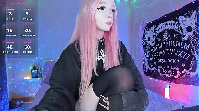 Snapshot of Misty_Shadow chatting on 24, 10, 2025 Misty Shadow online show from 24, 10, 2025