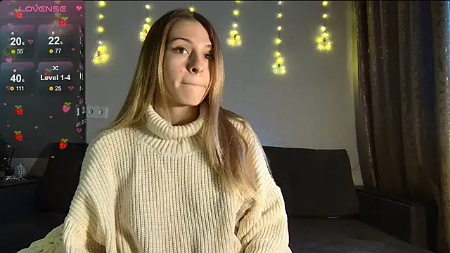 LovelyKatea online show from 2, 1, 2025