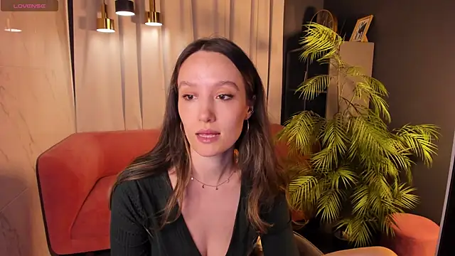 AgnesGoddess online show from 4, 7, 2026