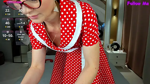 annasimonsj online show from 20, 2, 2025