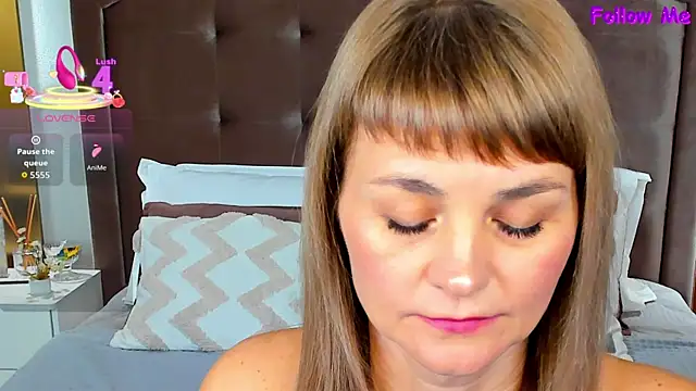 annasimonsj online show from 14, 10, 2025