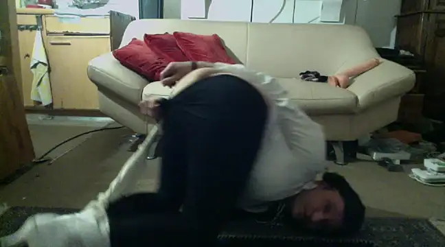 Sissy naomi online show from 16, 1, 2025