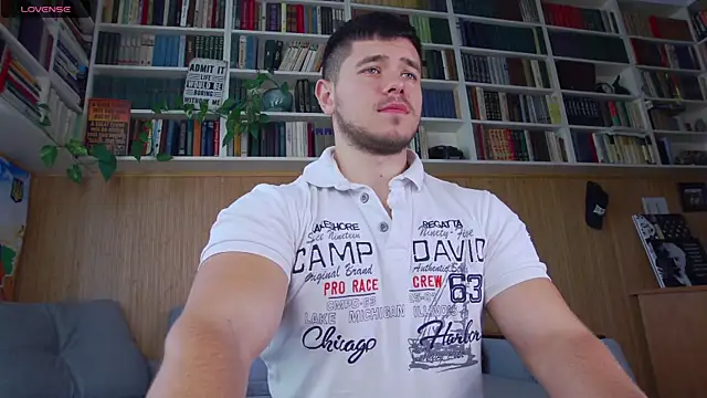 Arilas  online show from 20, 9, 2025