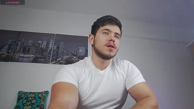 Snapshot of Arilas_ chatting on 21, 11, 2025 Arilas online show from 21, 11, 2025