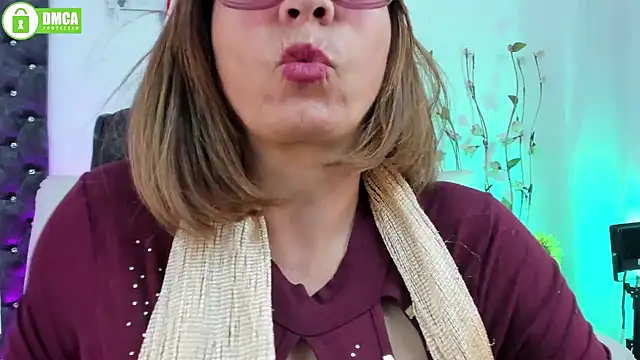 Snapshot of kimberlybirdx chatting on 6, 12, 2024 kimberlybirdx online show from 6, 12, 2024