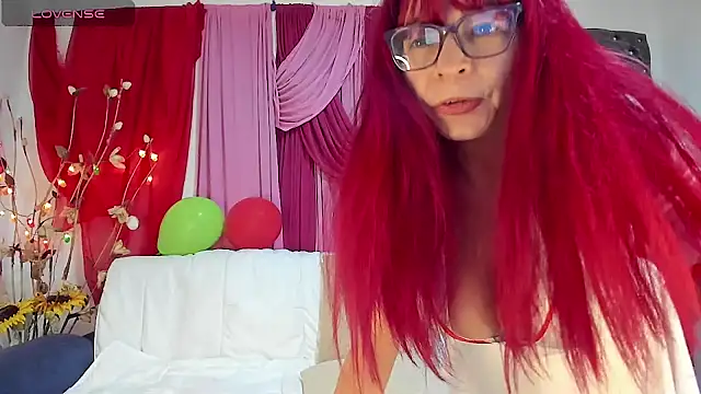 Snapshot of kimberlybirdx chatting on 20, 12, 2025 kimberlybirdx online show from 20, 12, 2025