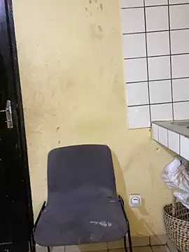 Snapshot of vannycov chatting on 27, 9, 2025 vannycov online show from 27, 9, 2025