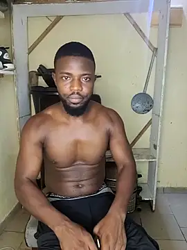 Snapshot of vannycov chatting on 17, 12, 2025 vannycov online show from 17, 12, 2025