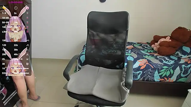 Snapshot of evelyx69x chatting on 19, 2, 2025 evelyx69x online show from 19, 2, 2025