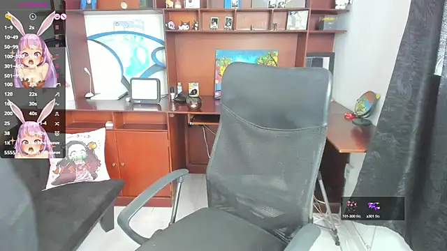 Snapshot of evelyx69x chatting on 19, 9, 2025 evelyx69x online show from 19, 9, 2025