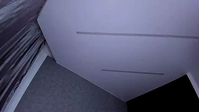 Snapshot of _CurlySue_ chatting on 14, 11, 2025 CurlySue online show from 14, 11, 2025