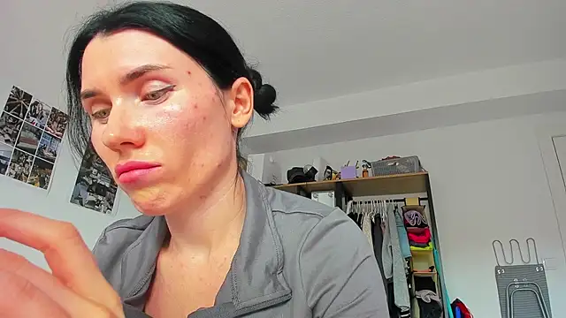 Cameron diazz online show from 11, 2, 2026