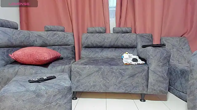 Snapshot of electraaxx chatting on 28, 2, 2025 electraaxx online show from 28, 2, 2025