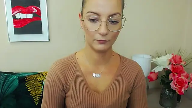 Snapshot of NatalieSexy chatting on 12, 12, 2024 NatalieSexy online show from 12, 12, 2024