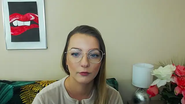 Snapshot of NatalieSexy chatting on 17, 12, 2024 NatalieSexy online show from 17, 12, 2024