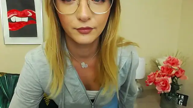 Snapshot of NatalieSexy chatting on 13, 1, 2025 NatalieSexy online show from 13, 1, 2025