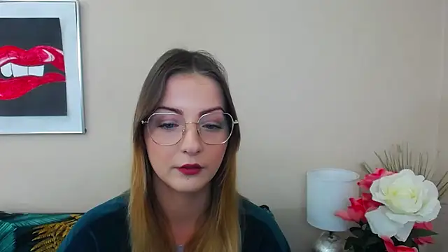 Snapshot of NatalieSexy chatting on 3, 2, 2025 NatalieSexy online show from 3, 2, 2025