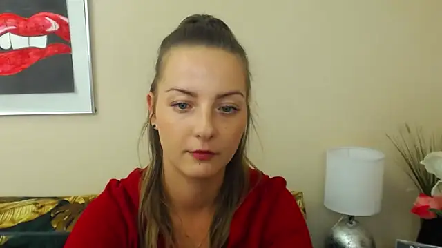 Snapshot of NatalieSexy chatting on 7, 10, 2025 NatalieSexy online show from 7, 10, 2025