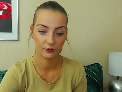 Snapshot of NatalieSexy chatting on 29, 10, 2025 NatalieSexy online show from 29, 10, 2025