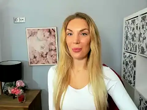 Snapshot of AulloraHoney chatting on 22, 12, 2024 AulloraHoney online show from 22, 12, 2024