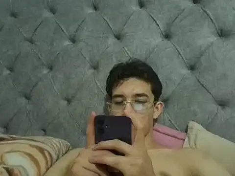 tiben11 online show from 11, 11, 2025