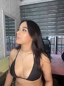 Little Amber6 online show from 15, 12, 2024