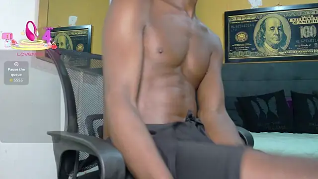 Snapshot of bigdanny_5 chatting on 6, 10, 2025 bigdanny 5 online show from 6, 10, 2025