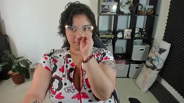 aika-dreams online show from 29, 1, 2025