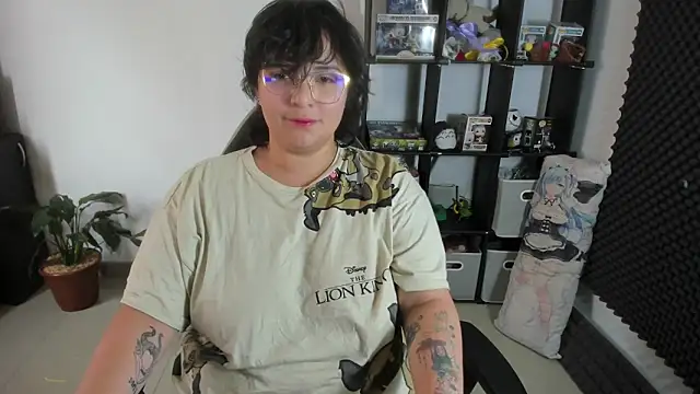 aika-dreams online show from 8, 2, 2025