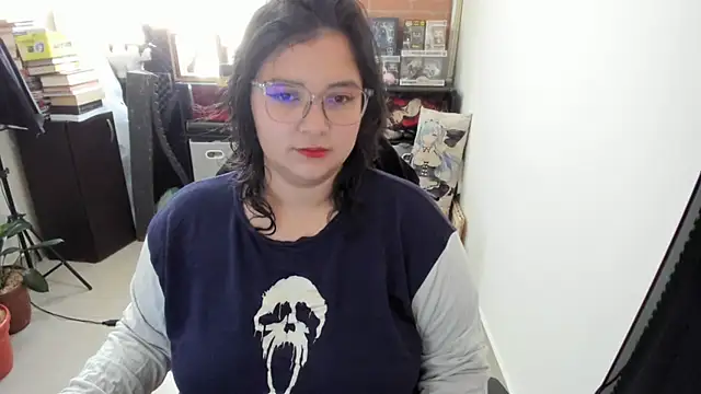 aika-dreams online show from 6, 10, 2025