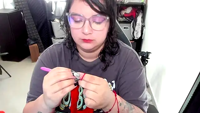 aika-dreams online show from 1, 11, 2025