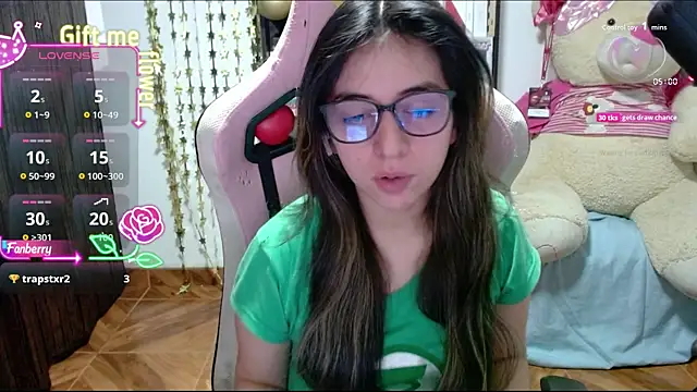 Maggie Fox3 online show from 19, 9, 2025