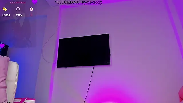 Snapshot of VictoriaVX chatting on 16, 1, 2025 VictoriaVX online show from 16, 1, 2025