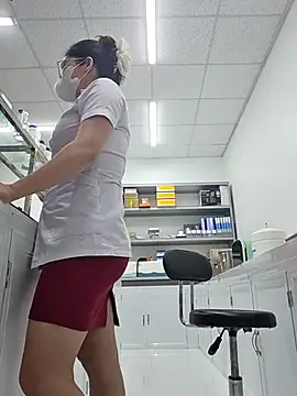 HinaLovely online show from 28, 3, 2026