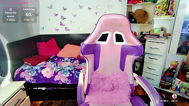 Snapshot of Naasha_ chatting on 14, 12, 2024 Naasha online show from 14, 12, 2024