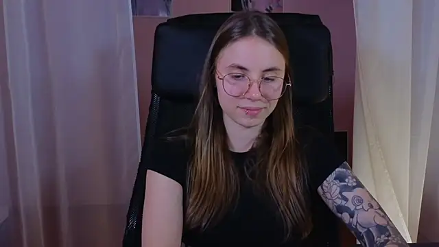  AnnaStark  online show from 20, 2, 2025