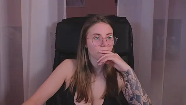  AnnaStark  online show from 15, 3, 2025