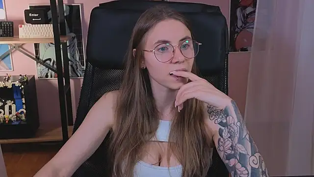  AnnaStark  online show from 20, 9, 2025