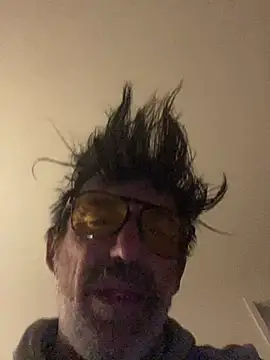 maxximere online show from 4, 3, 2026