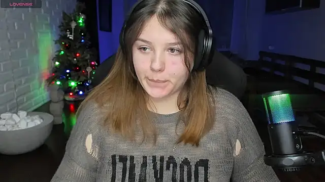 Snapshot of XNirvanaX chatting on 29, 12, 2024 XNirvanaX online show from 29, 12, 2024