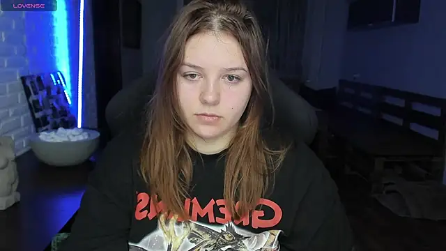 Snapshot of XNirvanaX chatting on 24, 2, 2025 XNirvanaX online show from 24, 2, 2025