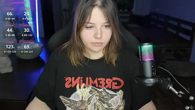 Snapshot of XNirvanaX chatting on 3, 10, 2025 XNirvanaX online show from 3, 10, 2025