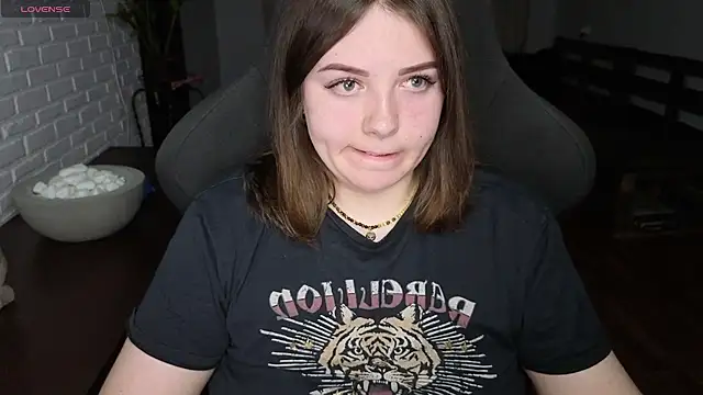 XNirvanaX online show from 23, 7, 2026