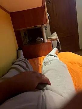 alex21017 online show from 1, 11, 2025